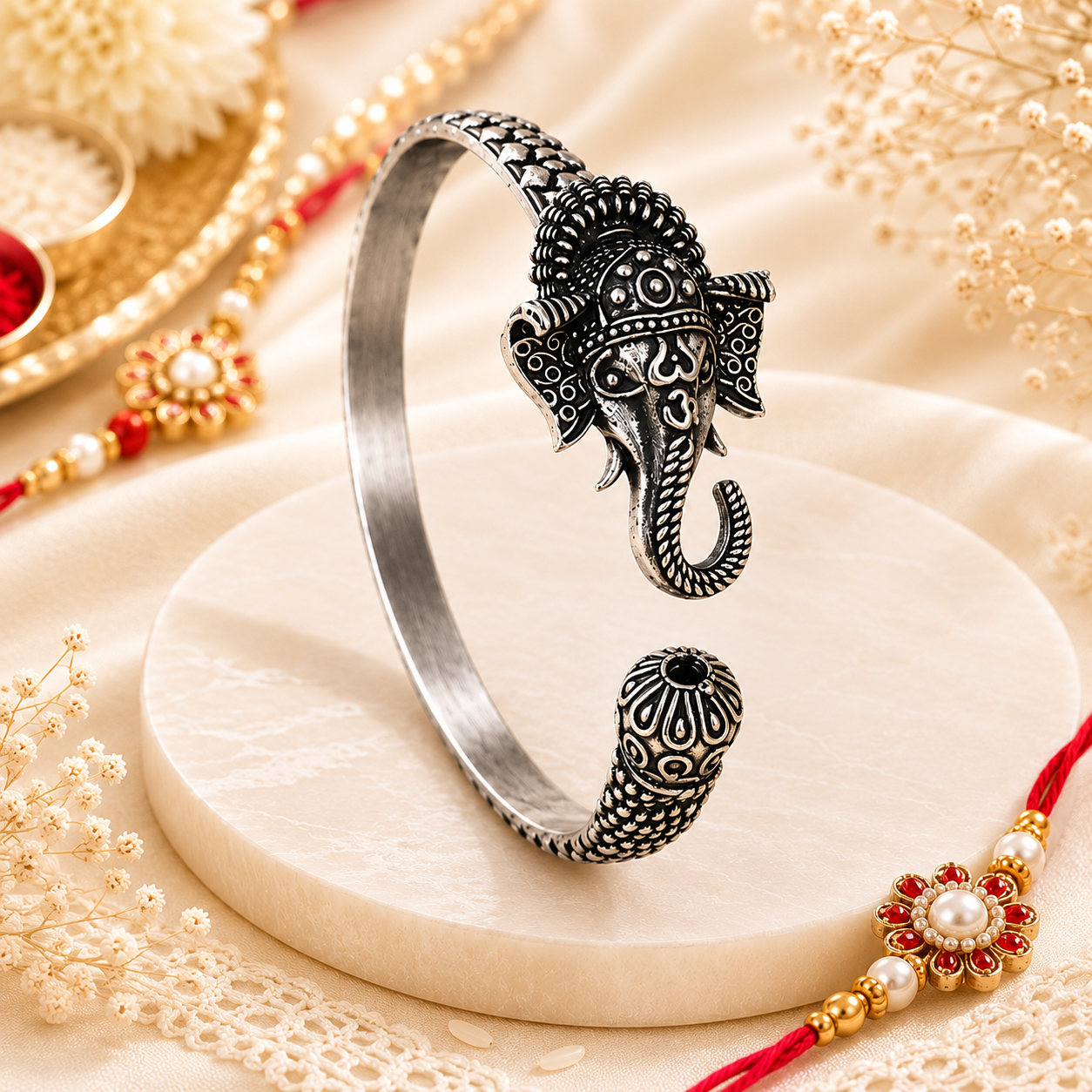 Ganpati Trident Kada