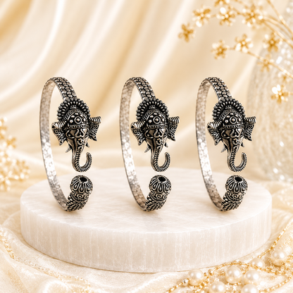 Ganpati Trident Kada – Wisdom, Power &amp; Protection