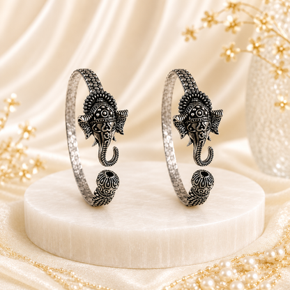 Ganpati Trident Kada – Wisdom, Power &amp; Protection
