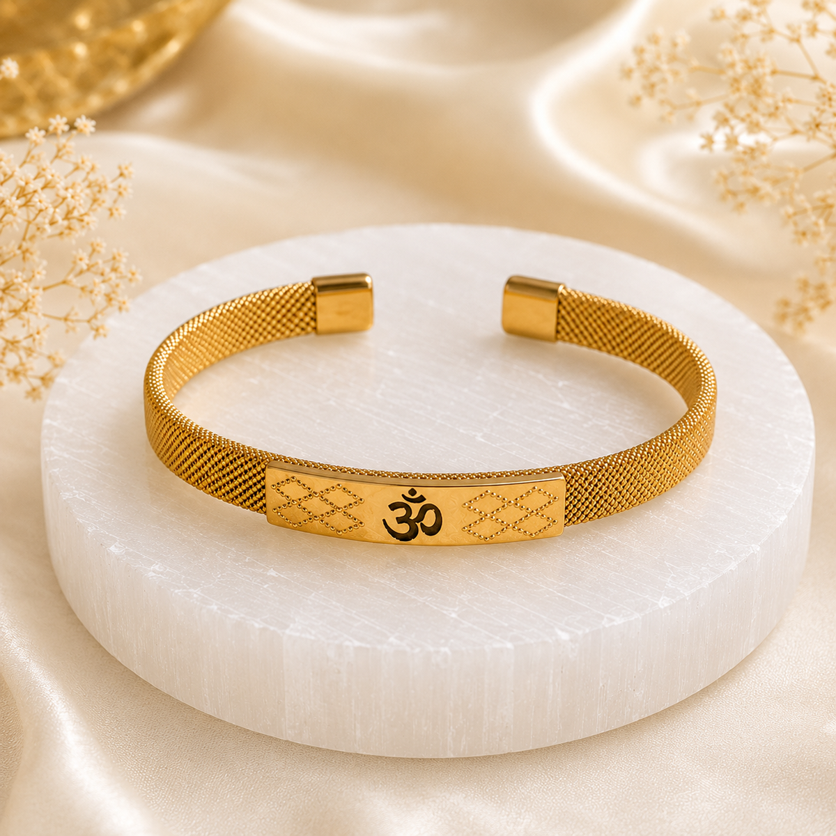 The Resilience Cuff - Om 1
