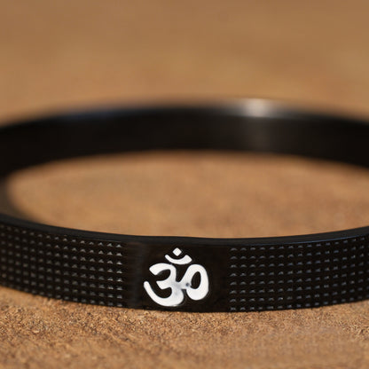 The Resilience Kada with Locket Combo - Black Titanium