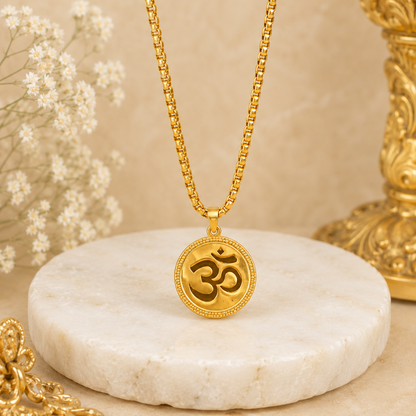 The Resilience Locket With Chain - Om