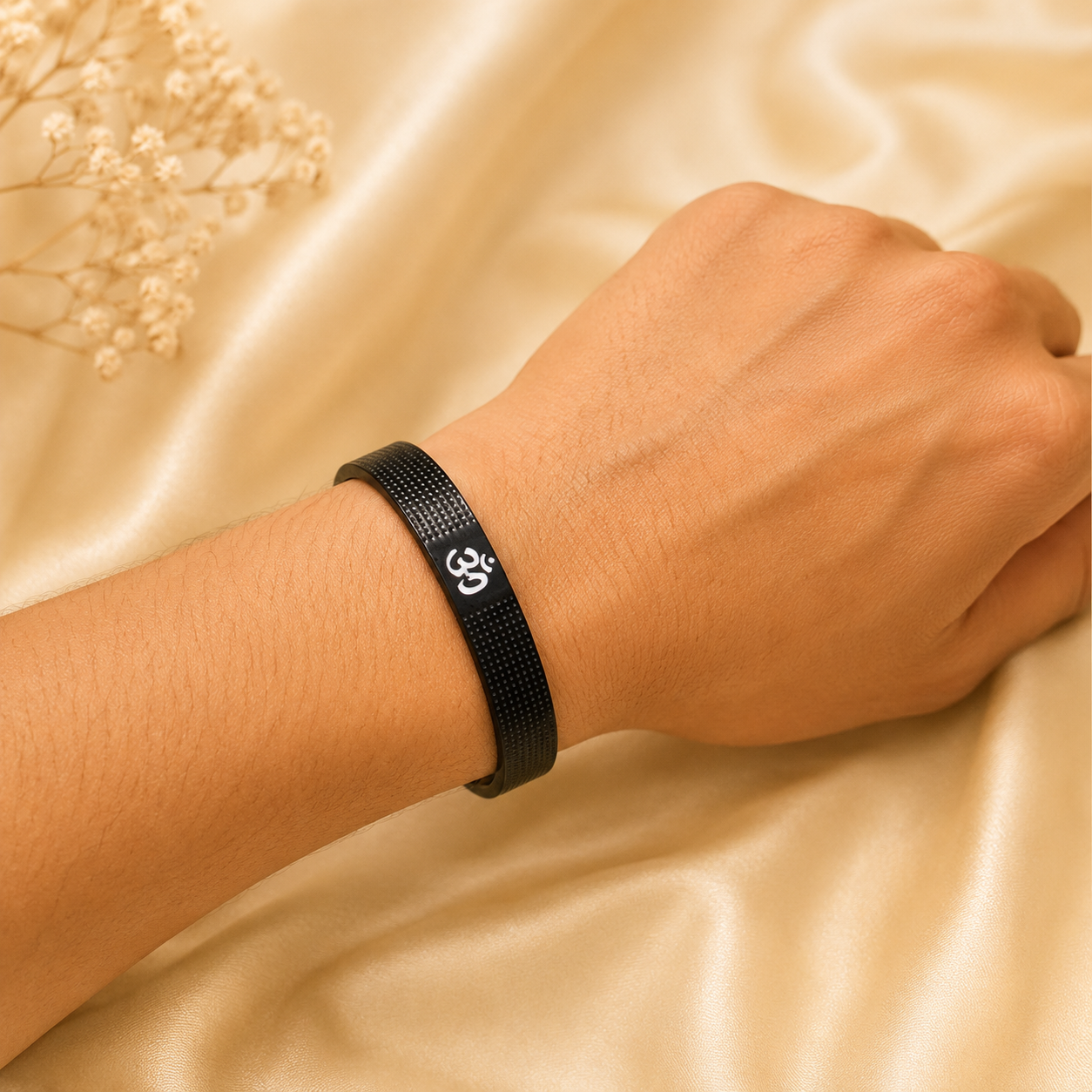 The Resilience Kada with Locket Combo - Black Titanium