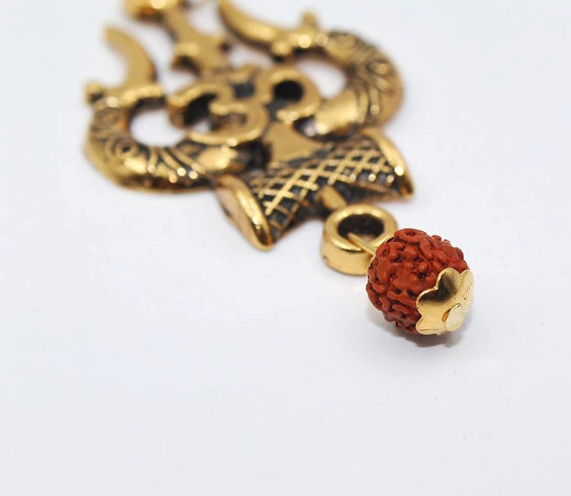 Red Thread With Locket Original Mahakal Locket with Rudraksha, Golden Om Trishul Damru Pendan ...